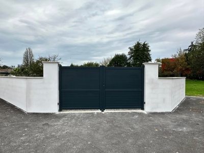 pose d'un portail en aluminium sur-mesure Vizille dans le 38